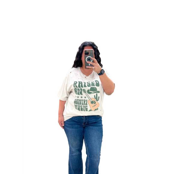 NEW ZUTTER raised on country music distressed rocker tee plus in white - Picture 4 of 4